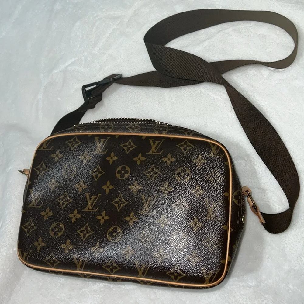🛑 SOLD do not purchase 🎉 Louis Vuitton PM Reporter bag - Picture 3 of 17